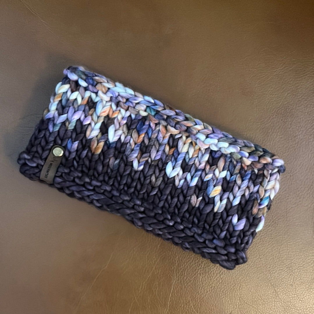 Merino Wool Knitted Headband - Primaveral in Dark Grey/Purple/White