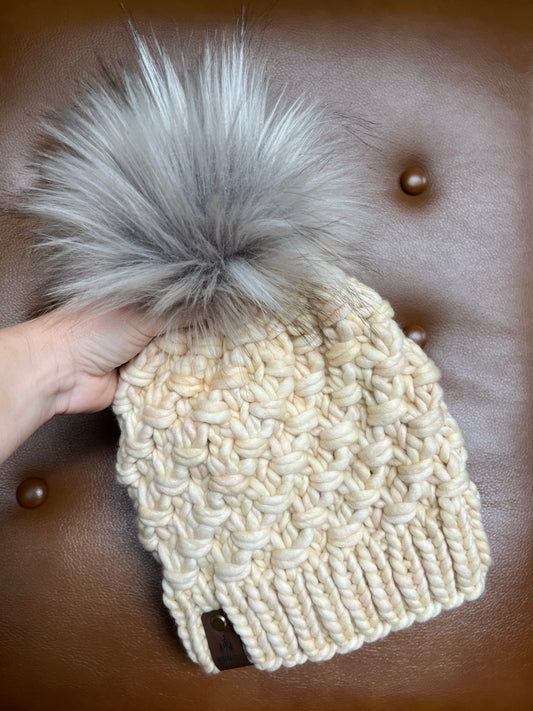 Merino Wool Knitted Hat - Tula in Ivory