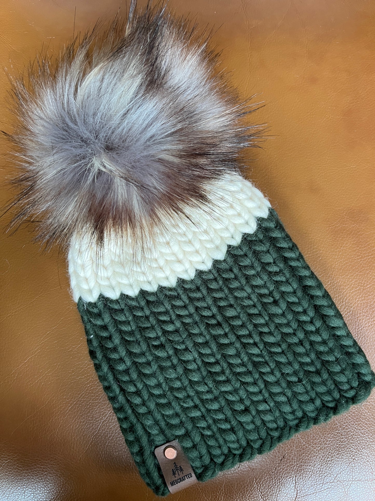 Peruvian Wool Knitted Hat - Nokhu in Cream/Forest Greeni